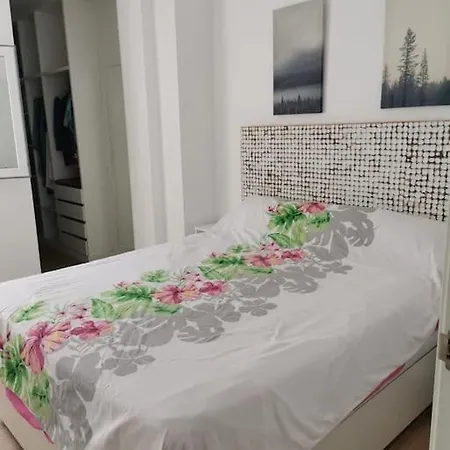 Apartman Rockside Residences La Linea A8 *